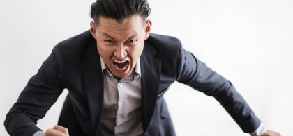 Hombres haciendo frente a su violencia